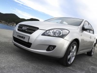 KIA Cee'd 2007 photo