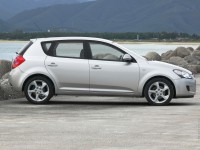 KIA Cee'd 2007 photo