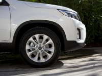 KIA Sorento 2012 photo