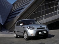KIA Soul 2009 photo