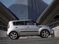 KIA Soul 2009 photo